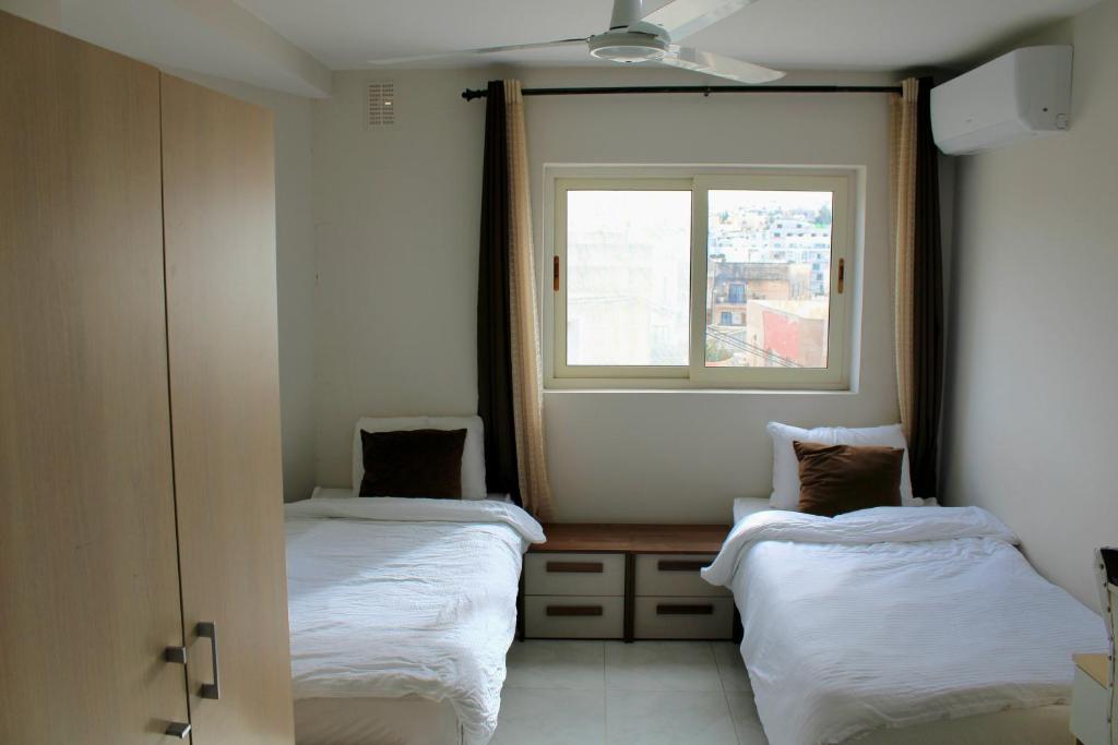 Twin Room with Private Bathroom - Room 6