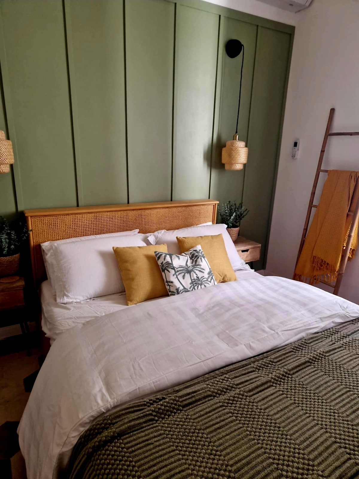 Tal-Pupa Converted Home