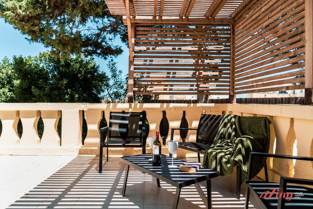 Taz-Zuzu, The Gozo Retreat for Dreamers & Doers