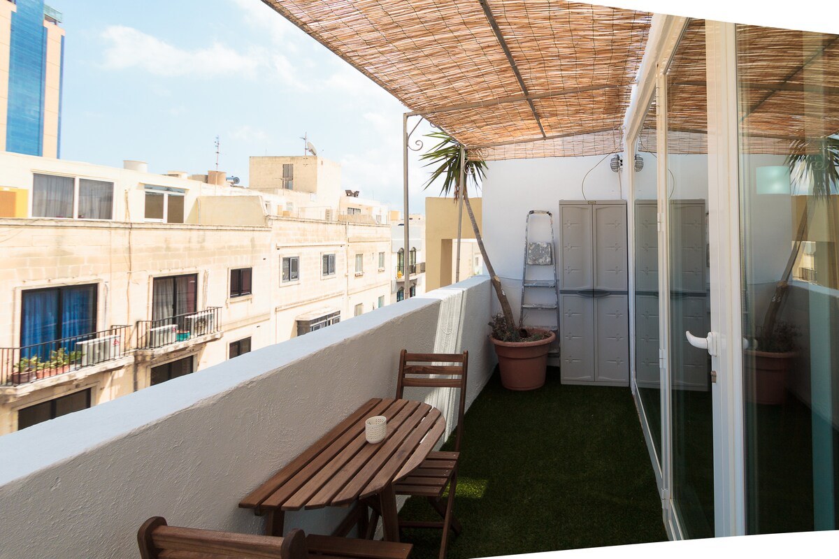 St. Julians Well-Located One Bedroom Apartment