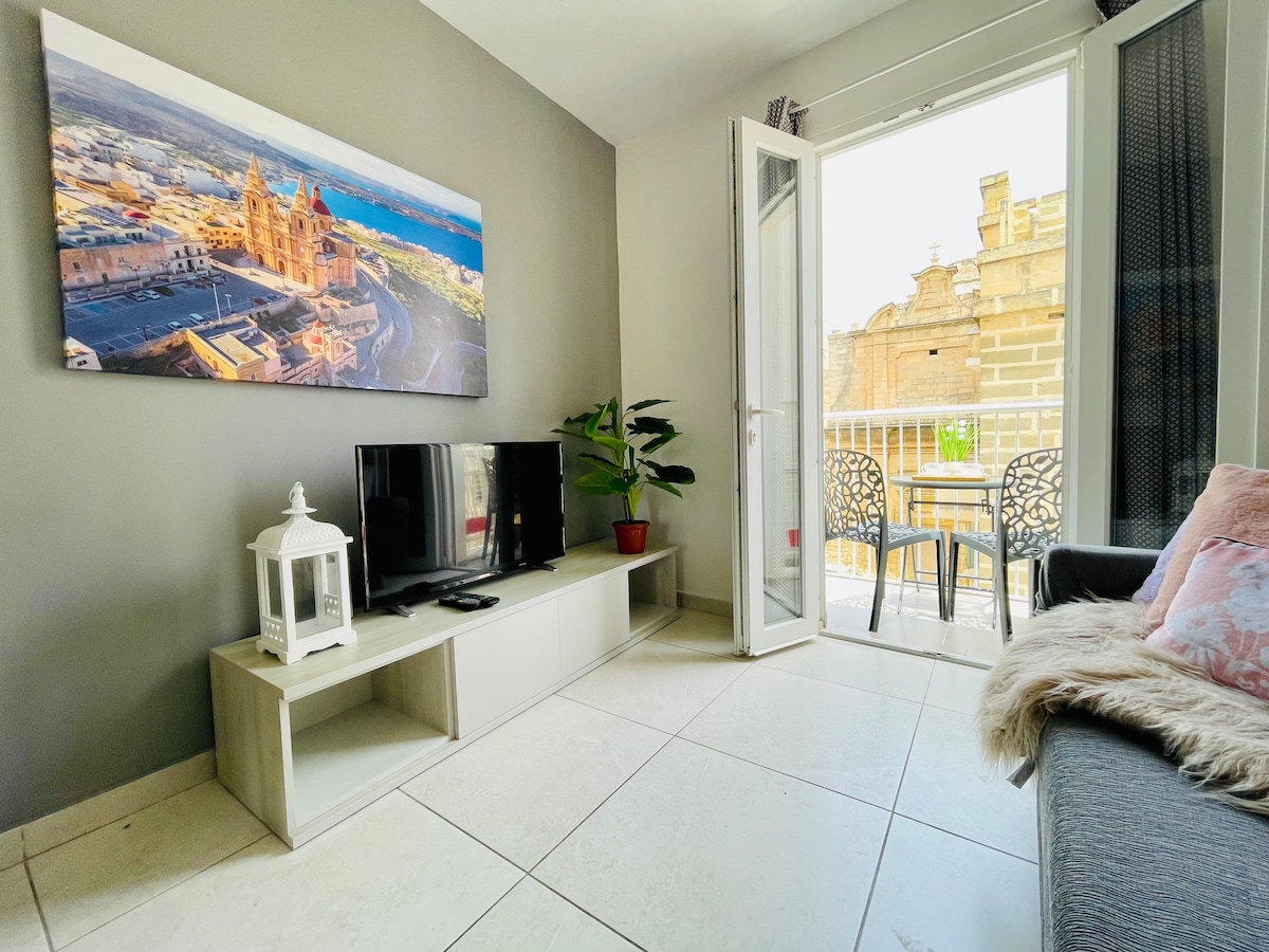 Birgu Center 2BR Apartment
