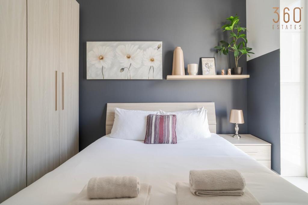 Central, fully Equipped 1BR Gzira home with AC & WIFI by 360 Estates