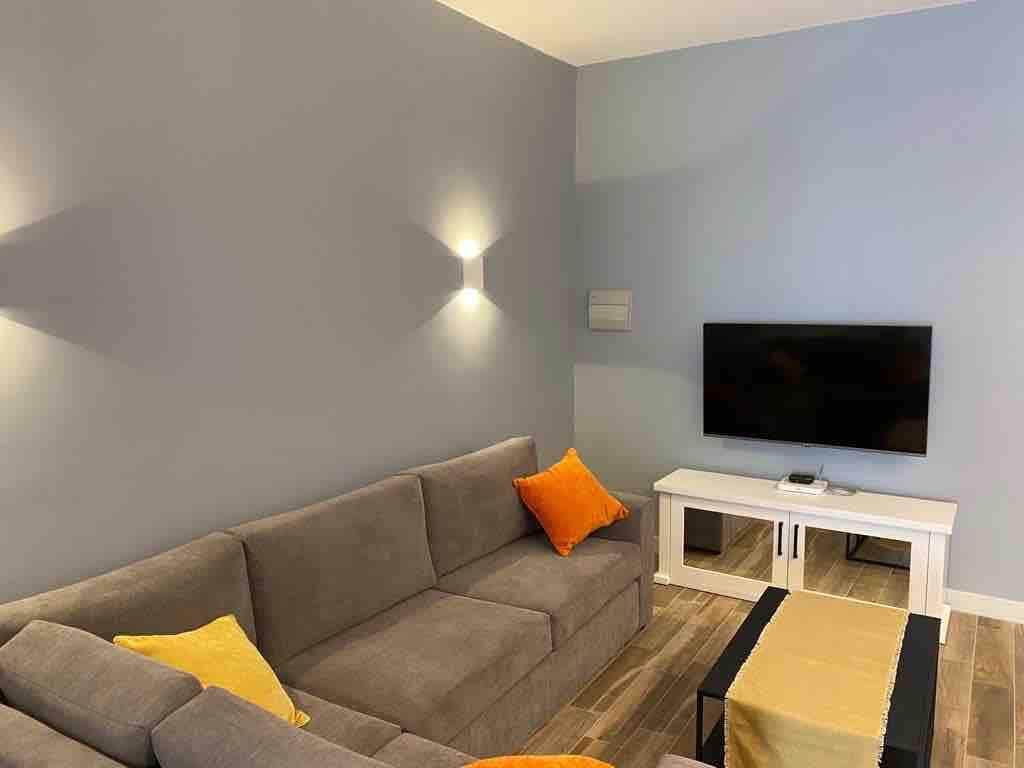 Central Apartment short walk to Seafront