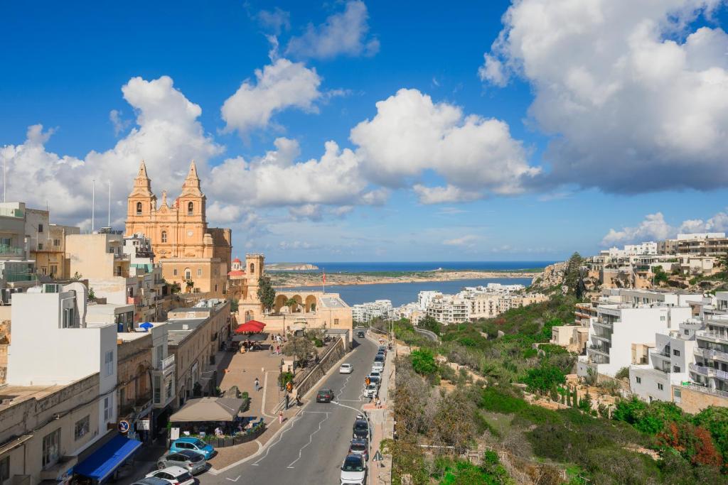 Maritim Antonine Hotel & Spa