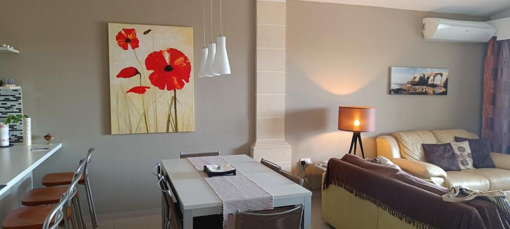 Fully airconditioned apartment with open views in Nadur, Gozo