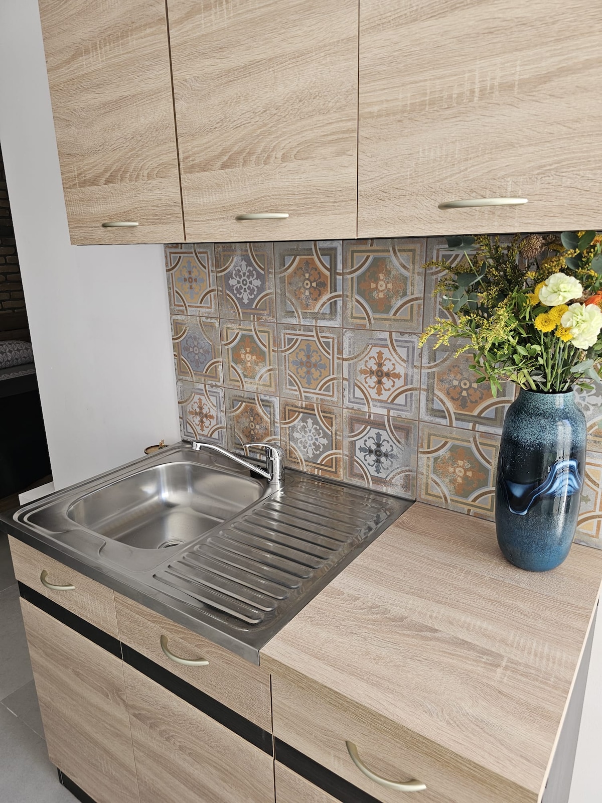 Modern Studio near Mgarr harbour, easy parking.