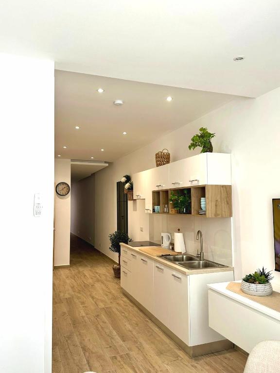 Tan-Nanniet Apartment