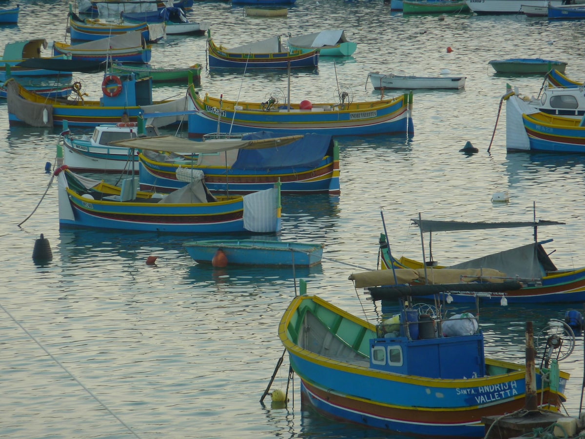 Bright and Airy Central Maisonette