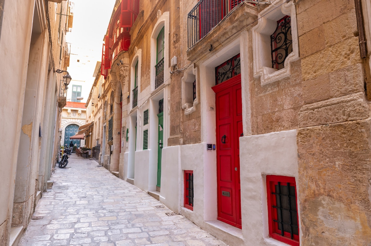 House of Character in the City