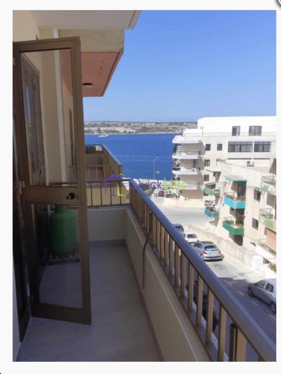 Sea view three bedroom apartment