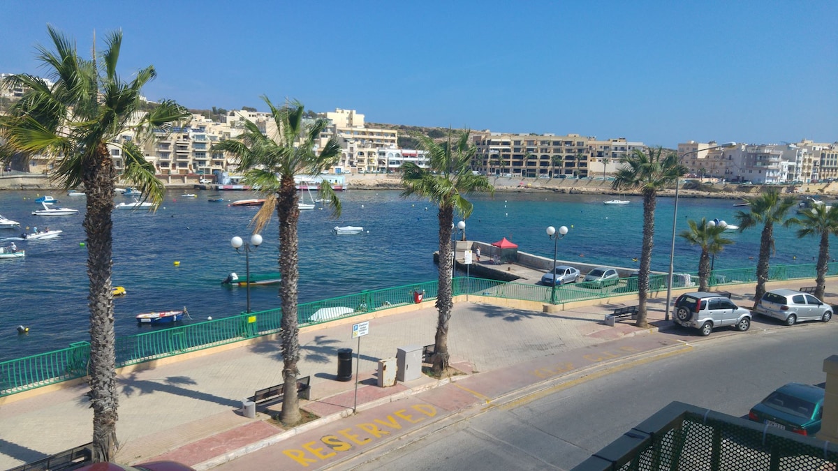 Marsascala Seafront Apartment