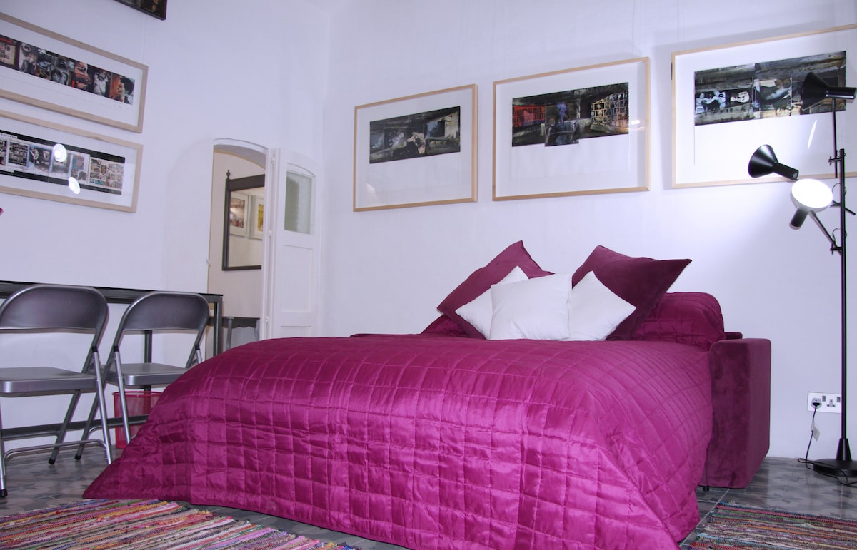 Valletta Art Rooms - 179 ARTapart (studio)