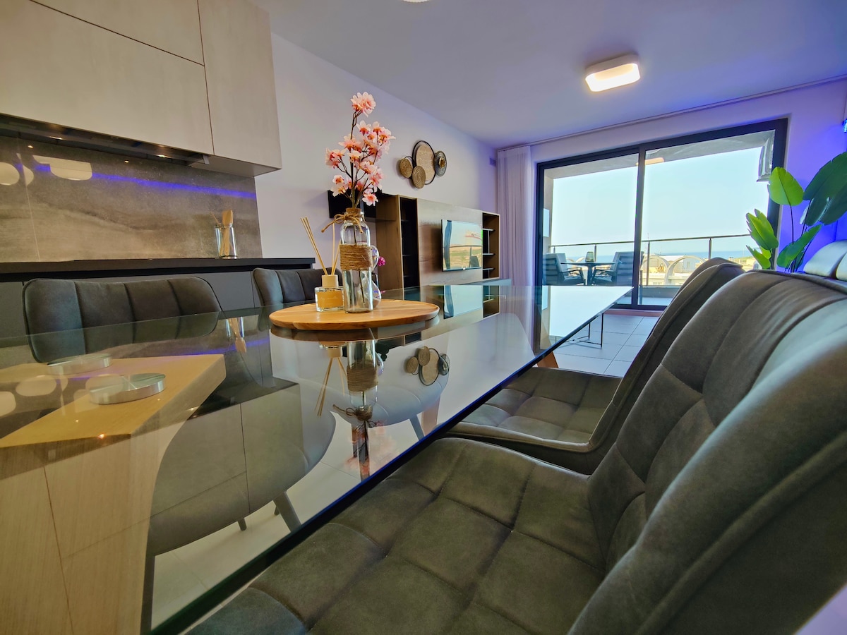 Lovely modern apartment