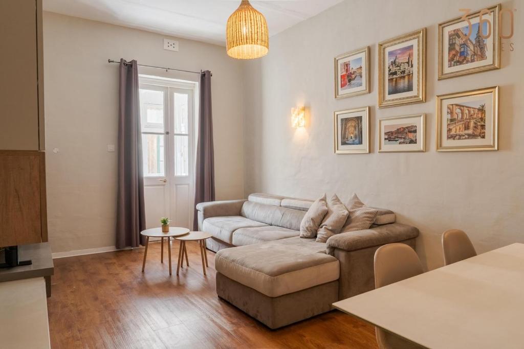 Classic designer Valletta 1BR Home with WIFI & AC by 360 Estates