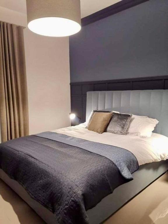 1 Palm Beach Penthouse - Seaview