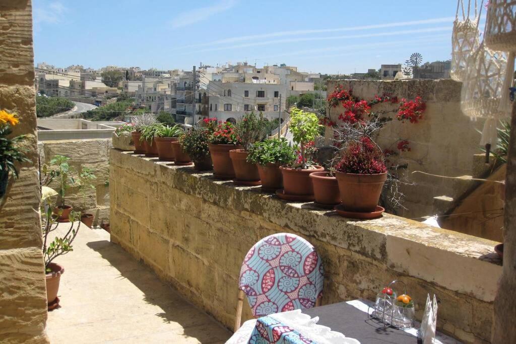 400YR Farmhouse in Xaghra Gozo - Entire Farmhouse