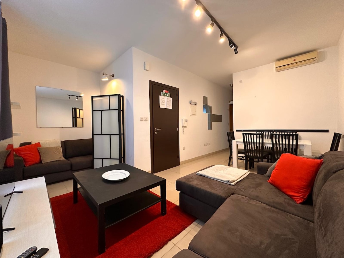 Sliema Apt close to beach 200m F10