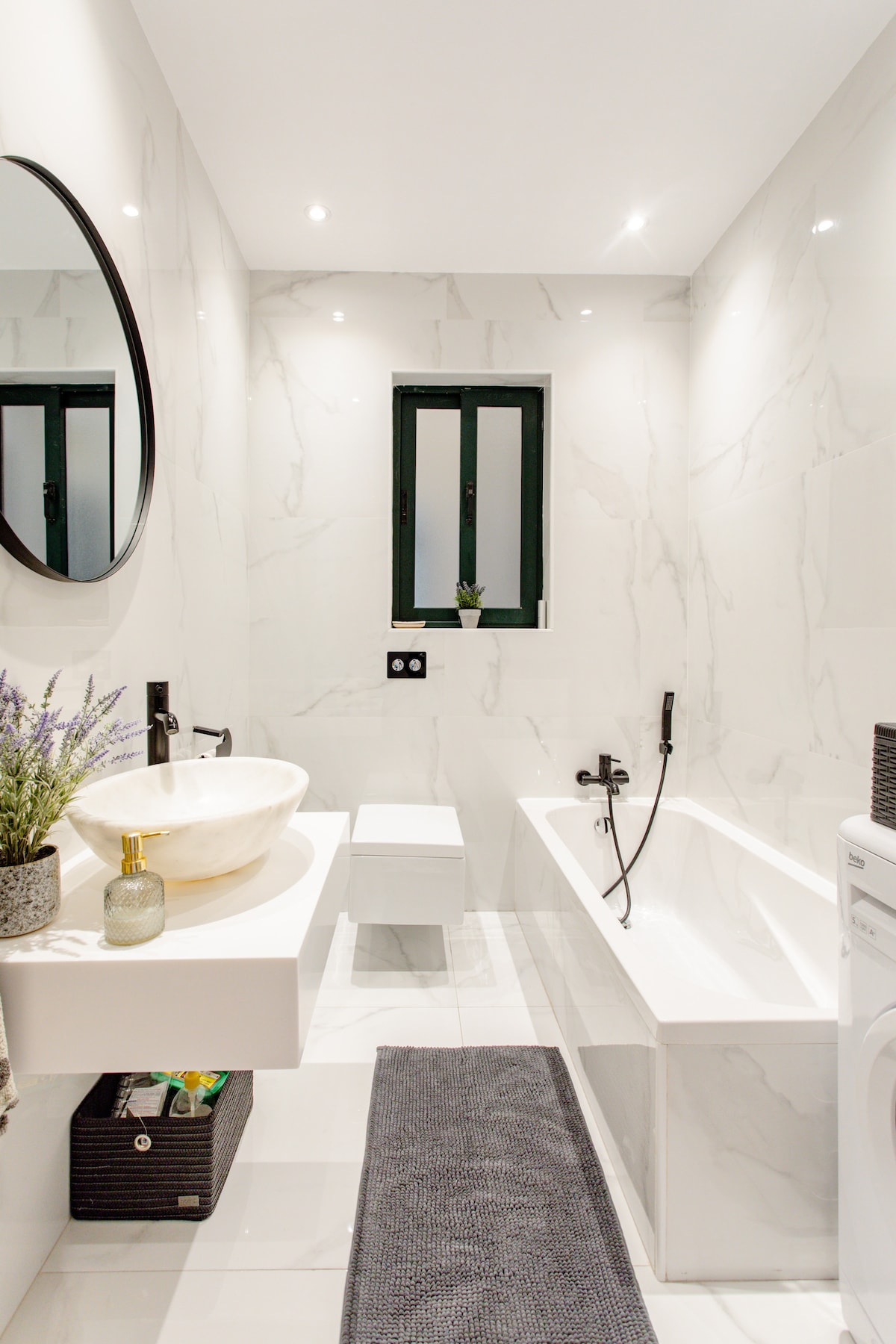 Przy morzu z widokami na dolinę i sanktuarium