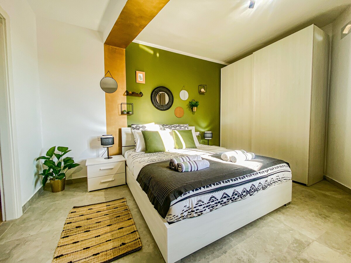 Urban Studio Apartment in Gzira