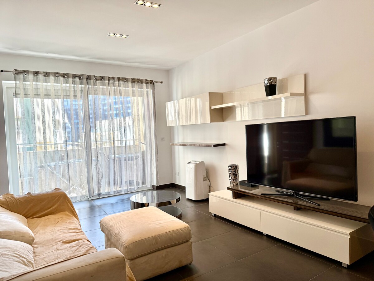 Fort Cambridge, Sliema 1 BDR