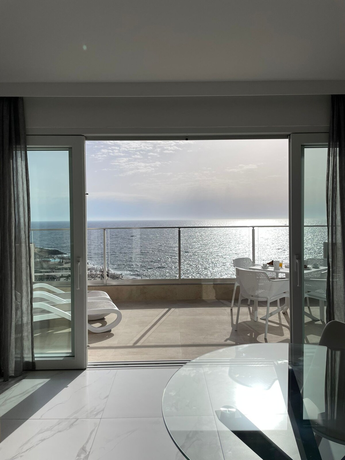 Dragonara Penthouse 8