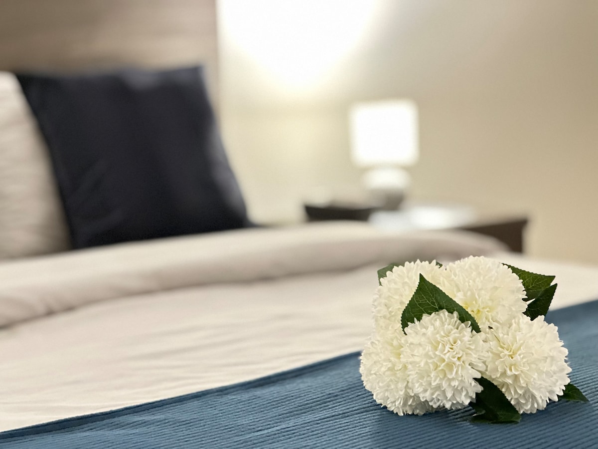 Premium Stay Just Steps from Balluta Beach