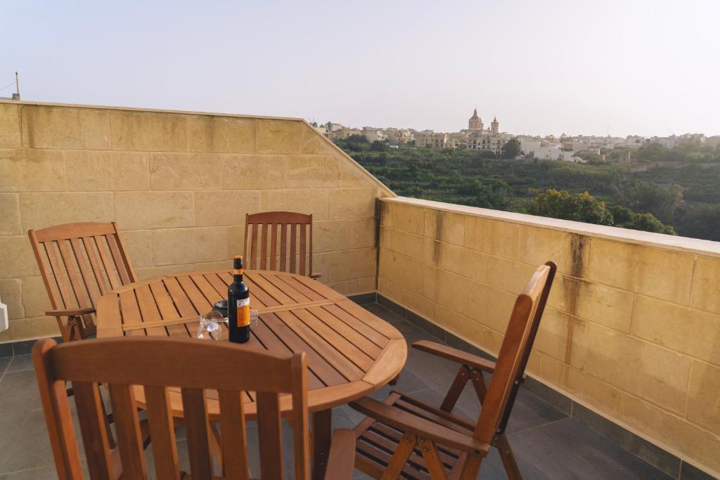 The Valley Collection - Suite B24