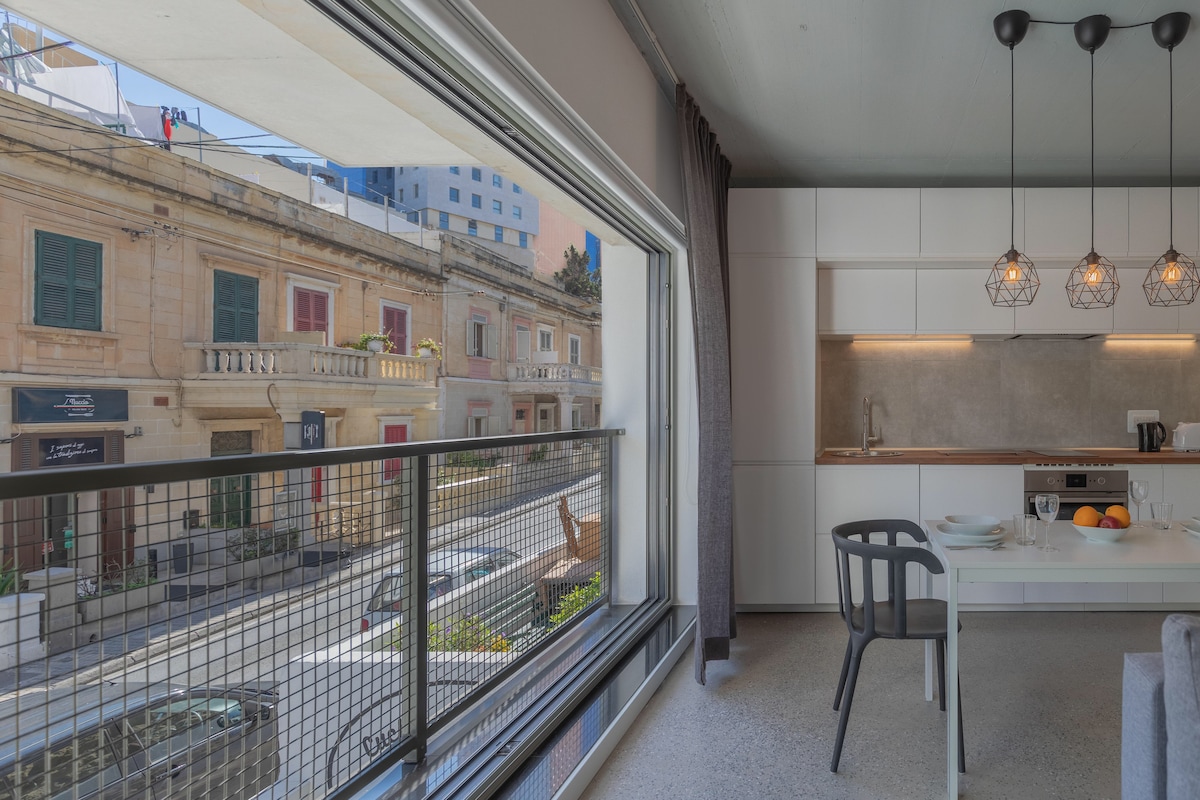 Superb new luxury apartment in Saint Julians A1