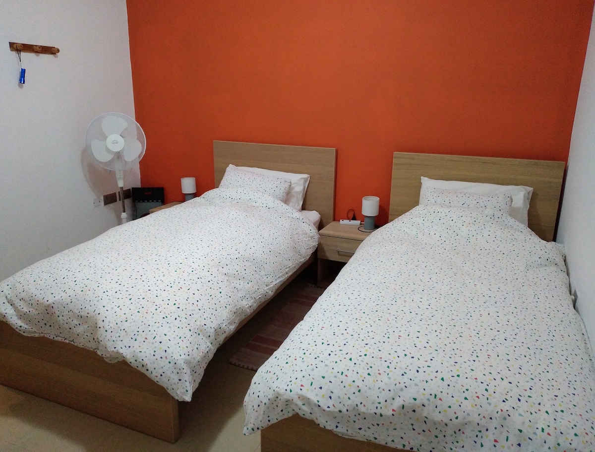 Nowoczesny apartament na obrzeżach Victoria