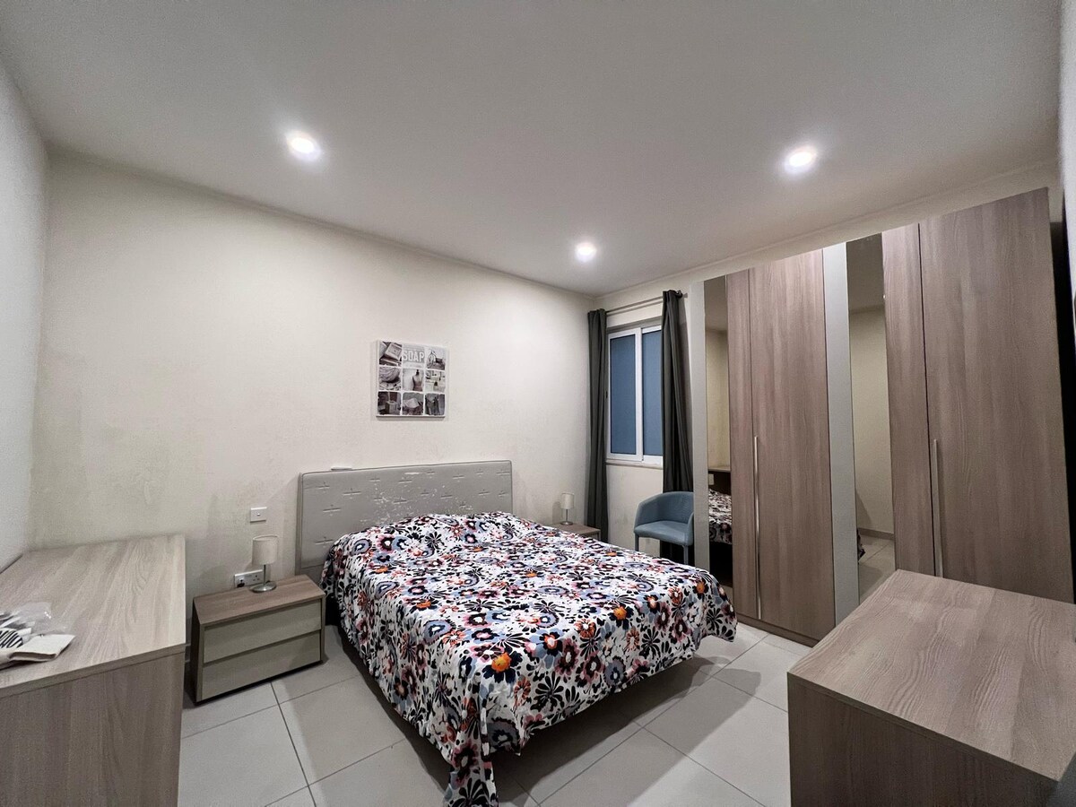 Private room with bathroom - Balluta