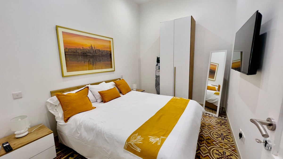 Saija Suites - White apt