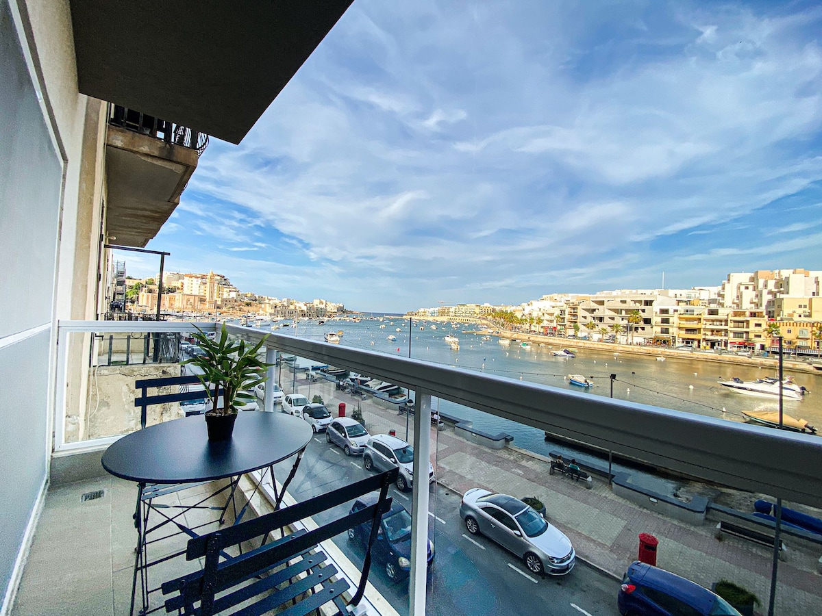 The Strand Bliss 3 on Skala's Seafront - By Solea