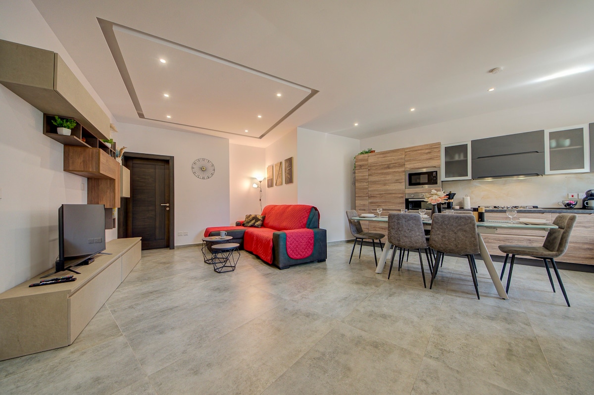 Trident Cove - Prime Location in Marsaxlokk