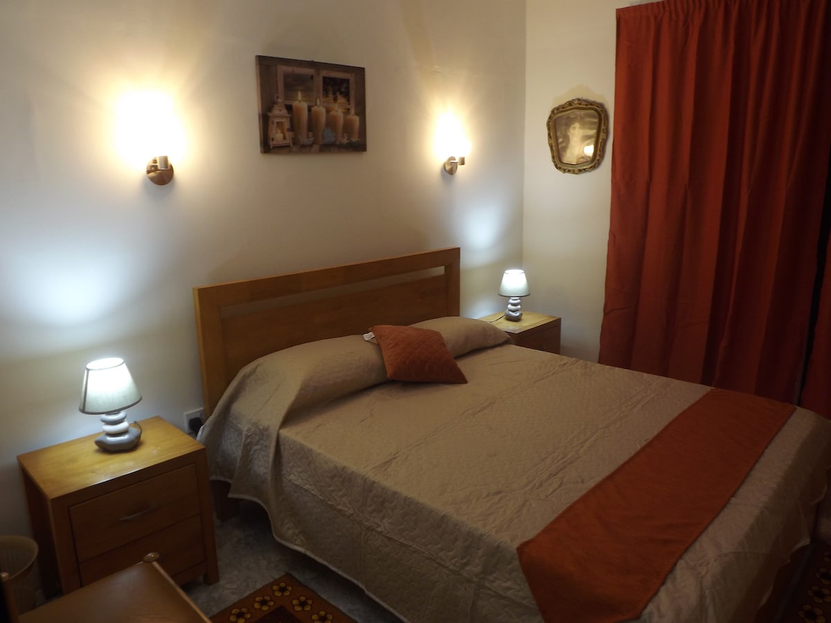 St.Paul's Bay flat near to all amenities and sea