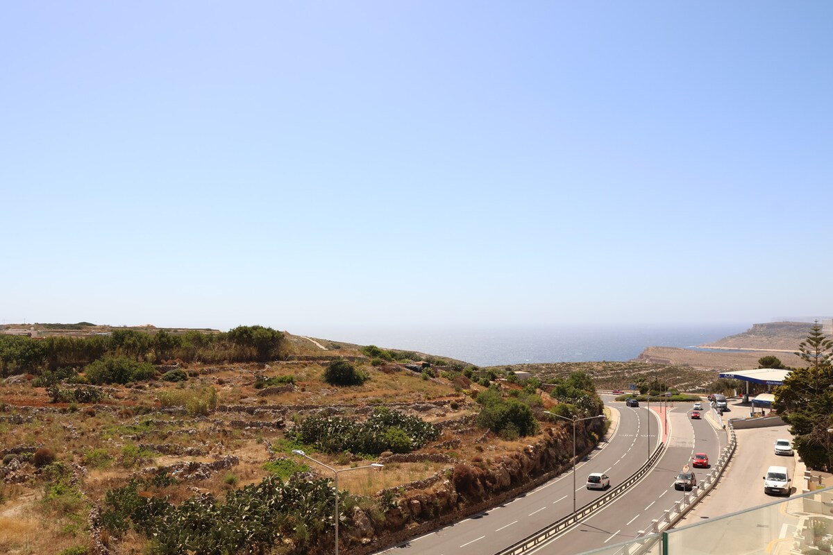 Sunset and Seaview Apartment 4