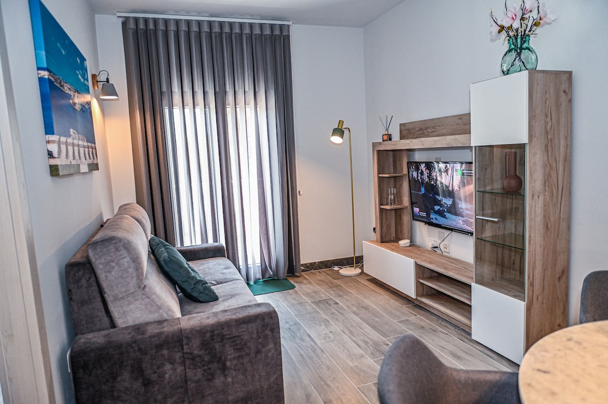 New Seafront Apartment Lvl 3 along Kalkara Marina