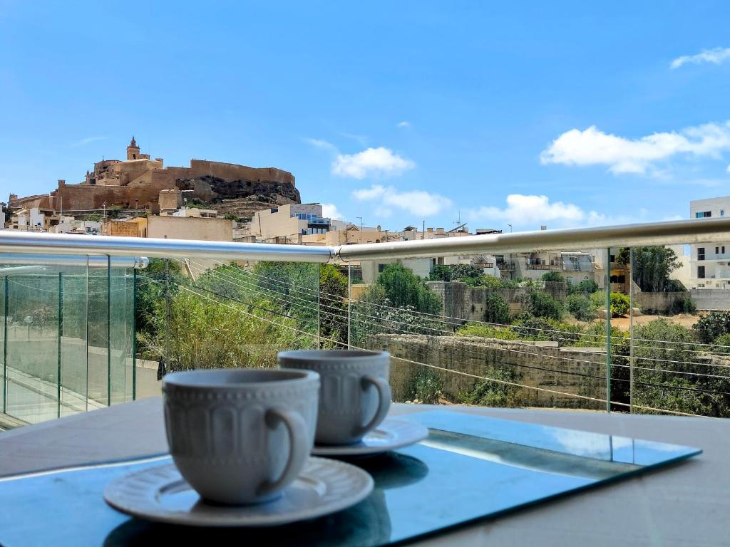 Al-Andalus, Chic Central Rooms