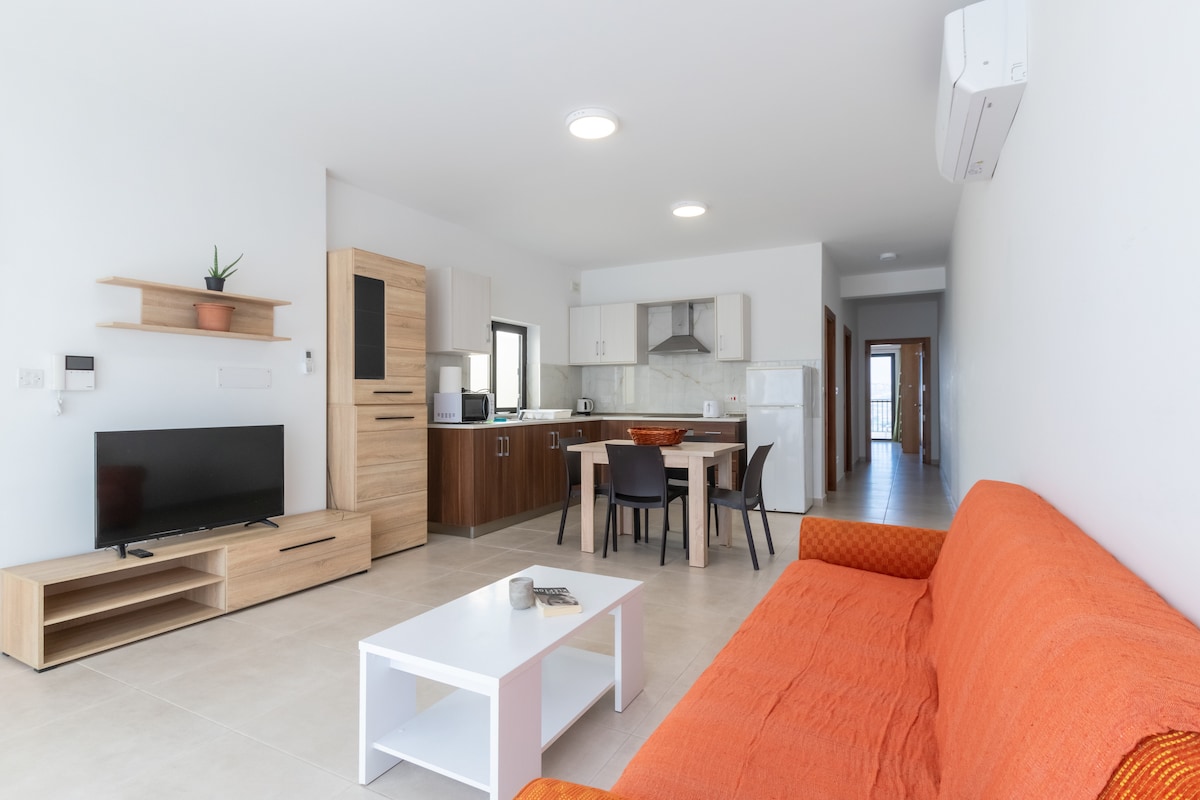 Happy place, private room