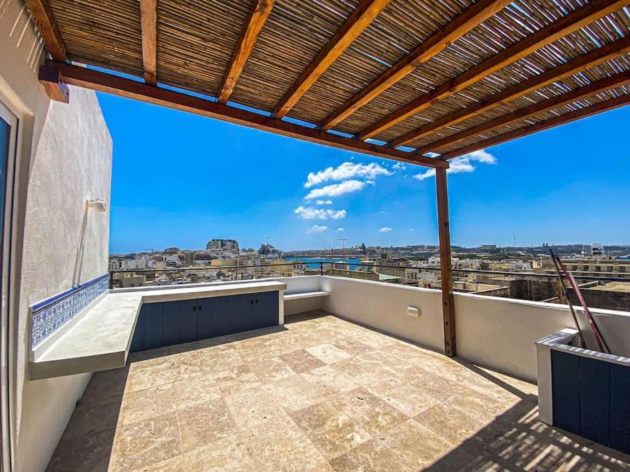 Valletta Vista Penthouse Where Sky Meets History By Solea