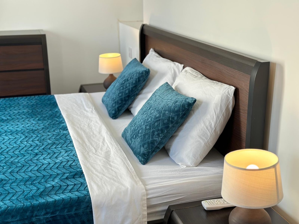 Premium Penthouse Near The Sea