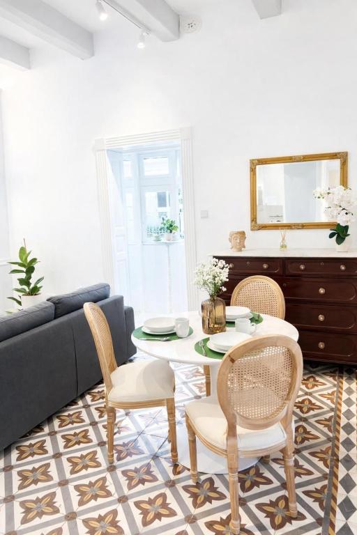 Nuraghi Floriana Apartments