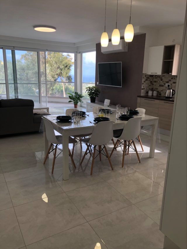 Lovely valley view 2 bedroom apartment in Gharghur