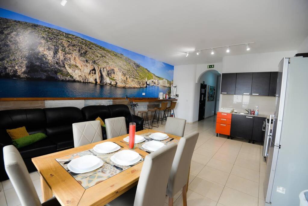 Seaside Xlendi apartment