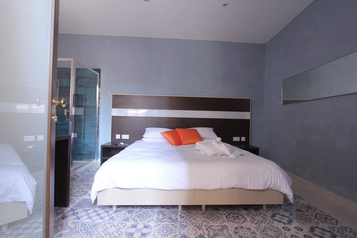 Double Room - My Travel House