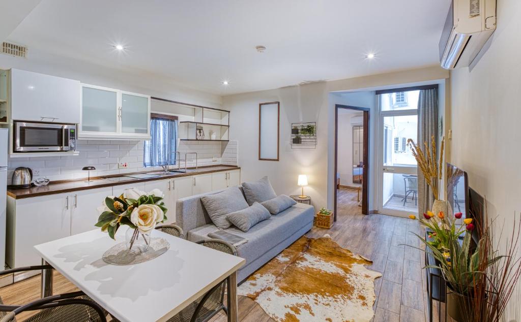 St Julians Studio 304 Near Beach and Paceville