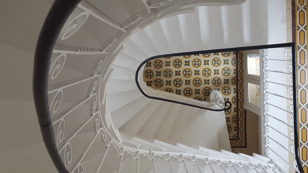 Fully Air-Conditioned Traditional Maltese House
